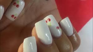 Tenemos diseños clásicos como los lunares de colores o el brillo. Relleno Y Cambio De Diseno Unas Acrilicas Cerezas Nail Art Manicuravip Com