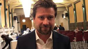 He has been professor at the faculty of law, university of oslo since 2006, associate professor. Wikborg Rein Partner Slutt Med Karakterer De Forste Arene Pa Jussen