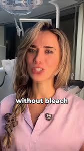 ✨Want whiter teeth without bleaching?✨ Here are 3 dentist-approved hacks  you can start today! 🦷🤍 1️⃣ Rinse with water after drinking colored  beverages (like coffee, tea, or juice) to prevent stains. 💧 ...