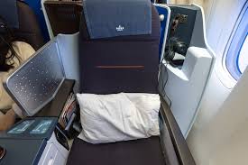 Trip Report Klm Business Class Kl835 777 300er Sin To Dps Singapore To Denpasar The Shutterwhale