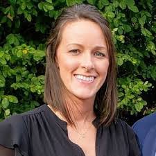 Jessie Kinney's Instagram, Twitter & Facebook