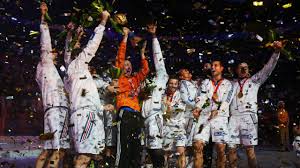 Les horaires des rencontres, les stades et les chaînes tv sont détaillés. Mondial 2015 La France Sacree Championne Du Monde Apres Sa Victoire Sur Le Qatar 22 25 Eurosport