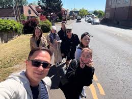 CDN - QUIZON SIBLINGS BONDING LOOK: Eric Quizon shares photos of their  family trip in Scotland. In the photos you can see some of his siblings,  Vandolph, Epy, and Boy 2 making