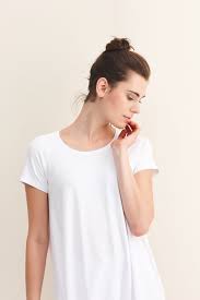Oversized t shirts make you feel tiny! Gratis Schnittmuster Fur Eine Tunika Mit Raglanarmel In A Linie