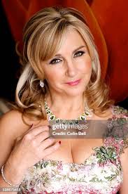 172 Lesley Stone Photos & High Res Pictures