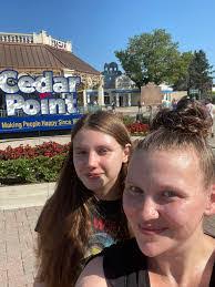 Ruth Harbour's Instagram, Twitter & Facebook