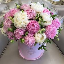 Get silk vision flowers wholesale from alibaba.com when you need beautiful decor that will last a long time. Order Online The Peonies In A Box And Other Fresh Flowers For Delivery In La From J Adore Beautiful Flower Arrangements Flowers Bouquet Gift Peony Arrangement