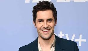 Jamie Tart's Instagram, Twitter & Facebook