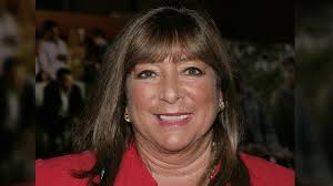 Tributes Paid to Veteran Entertainment Tonight Producer Bonnie Tiegel