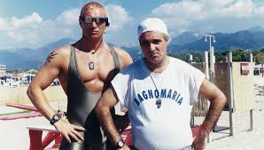 Here we find four characters: Bagno Maria Un Film Di Giorgio Panariello Con Giorgio Panariello
