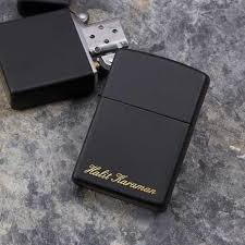 Farkli Hediyelik Esya Alternatifi Arayanlar Icin Zippo Cakmak Modelleri Zippo Zippo Lighter Zippo Art