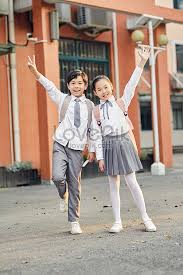 Sekolah murid merdeka, sekolah pertama dengan sistem blended learning. Murid Sekolah Rendah Gambar Unduh Gratis Imej 501290025 Format Jpg My Lovepik Com