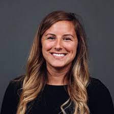 Kelly Mcnulty's Instagram, Twitter & Facebook