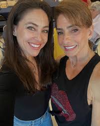 DANIELLE MINOR (Baker) (@daniellelyseb) • Instagram photos and videos