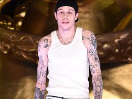 'i fell on the floor': Pete Davidson Is Reportedly Getting All Of His Tattoos Removed Teen Vogue