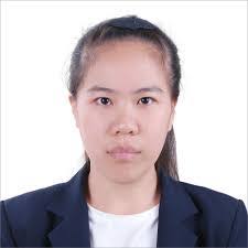 Dora Papp's Instagram, Twitter & Facebook