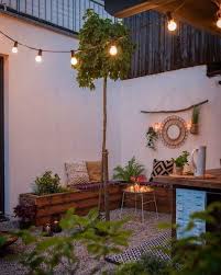Gemutliches Fur Balkon Und Terrasse Am Tag Und Bei Nacht Diy Gartenideen Diy Terrasse Garten Terrasse