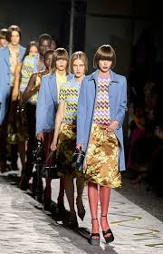 ‪Fashion Shows | VERSACE DZ‬‏