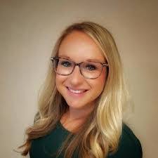 Emily Abrahams's Instagram, Twitter & Facebook