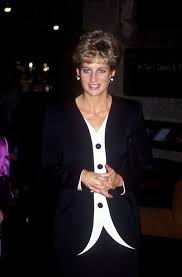 How Princess Diana Created A New Era Of Celebrity Princess Diana Photos Princess Diana Princess Diana Rare