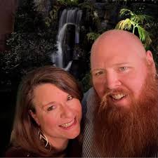 Creative ways to honor senior cast members