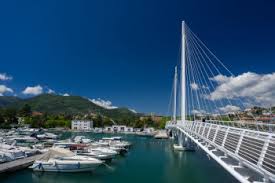 Casa vacanza il ponte, arcola'da, la spezia'ya 10 kilometre mesafede konaklama imkanı sunmaktadır. La Spezia