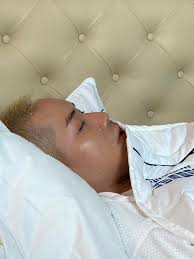 Không cùng chương trình nhưng Phạm Đình Thái Ngân lại 'so kè' với Quốc Thiên