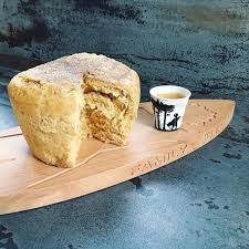 Un Pastis Landais Bien Michut Fabrique Au Restaurant Jean Des Sables A Hossegor Landes Pastis Gastronomy Hossegor Patisseri Food Instagram Instagram Posts