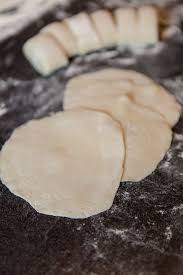Dumpling Teig Selber Machen Schnell Und Einfach Mit Nur 2 Zutaten Kuechenchaotin Rezepte Teigtaschen Rezept Teig