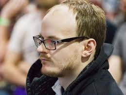 His Own Worst Enemy: Mew2King