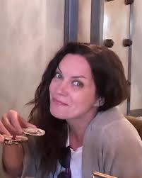 Lisa Macisaac's Instagram, Twitter & Facebook