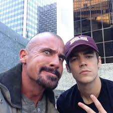 Wentworthmiller Grant Gustin The Flash Grant Gustin Gustin