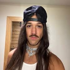 Erik Swoverland (@rumpwranglers)