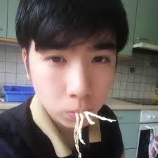 Samuel Nguyen (@sam_narak)