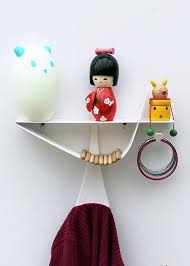Si le design prédomine dans votre intérieur, un modèle du genre s'impose. 25 Idees De Etageres Murales Design Etagere Murale Design Etageres Murales Murale Design