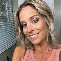 Jennifer Delmonte's Instagram, Twitter & Facebook