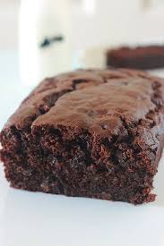 Cake Banane Chocolat Hyper Moelleux Et Fondant Tres Facile A Faire Et Inratable A Base De Bananes Cake Banane Chocolat Banane Chocolat Gateau Banane Chocolat