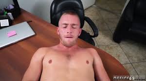Gay And Straight Sex Video Keeping The Boss Happy - EPORNER