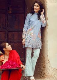 Cross Stitch Eid Collection 2018 Featuring The Gorgeous Syra Shehroz In 2020 Pakistani Fashion Casual Simple Pakistani Dresses Stylish Dresses For Girls