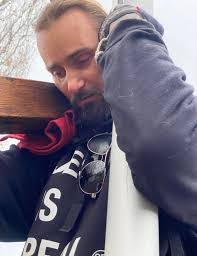 Nicholas Schindler's Instagram, Twitter & Facebook