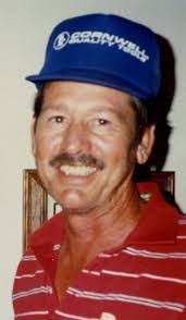 Brad Diggs's Instagram, Twitter & Facebook