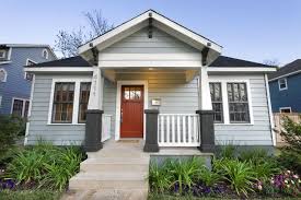 Color Guide How To Work With Light Gray Craftsman Exterior House Exterior House Paint Exterior