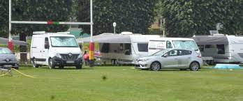 Conformément à la loi, lorient agglomération s'est engagée dans la réalisation de terrains d'accueil pour les gens du voyage sur les communes de plus de 5 000 habitants. Carmaux Les Gens Du Voyage S Installent Au Stade Jean Vareilles Ladepeche Fr