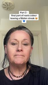 Lauren Willson's Instagram, Twitter & Facebook