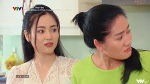 Phi chính là người yêu cũ của thy và cũng là sếp cũ của nam. Dgs3jubkuzfflm