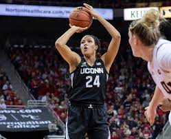 The uconn women aren't as formidable as we're used to, but that doesn't have to be an indictment on geno uconn isn't dominating women's basketball like we're used to—and that's o.k. Uconn Women S Basketball Owns The Aac And It S Not Close Ncaa Com