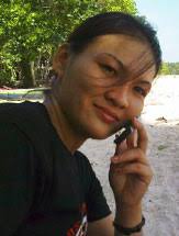 Merry-Yang-Terindah-Pesulima_beach_163px.jpg