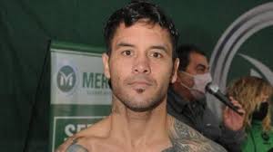 Leal y Chaves se cruzan en una gran pelea esta noche