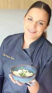 Arroz branco à Chef Tamara 👩🏻‍🍳 Ingredientes: 500gr arroz basmati 1L  água Azeite 2 dentes de Alho qb Sal Ramo de salsa Chef Tamara Rocha  #chefprivado #restaurantathome #receitasimples #receitafacil ...