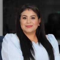 10+ perfiles de «Yanet Vega»